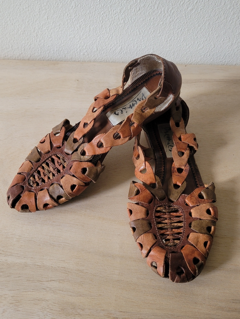 Haurache Brown Sandals Flats Leather Made In Brazil Premier Premies